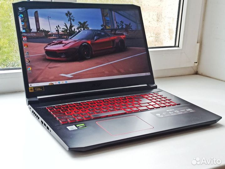 Acer Nitro 5 / 17.3 / Core i7 10750h / GTX 1650