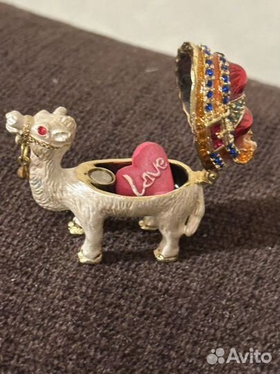 Шкатулочка верблюд