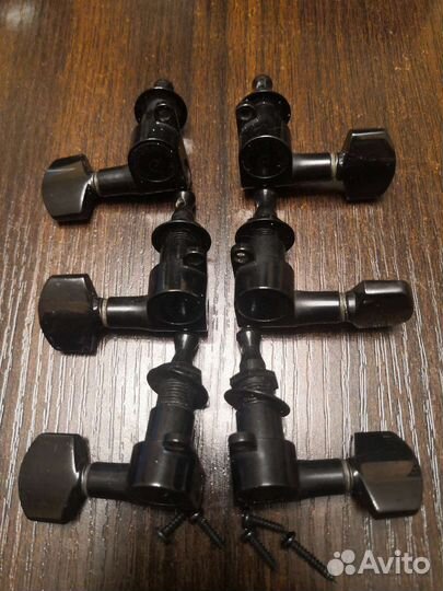 Колки для гитары Schaller черные 3+3