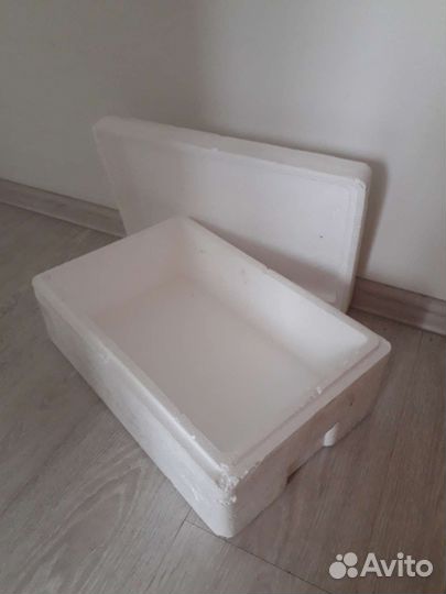 Холодильник бу маленький-термоконтейнер