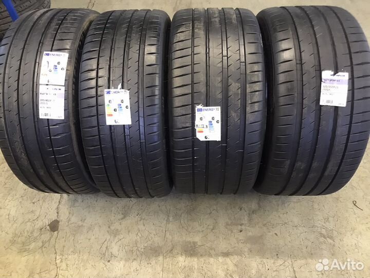 Michelin Pilot Sport 4 S 285/40 R23 и 325/35 R23 115Y