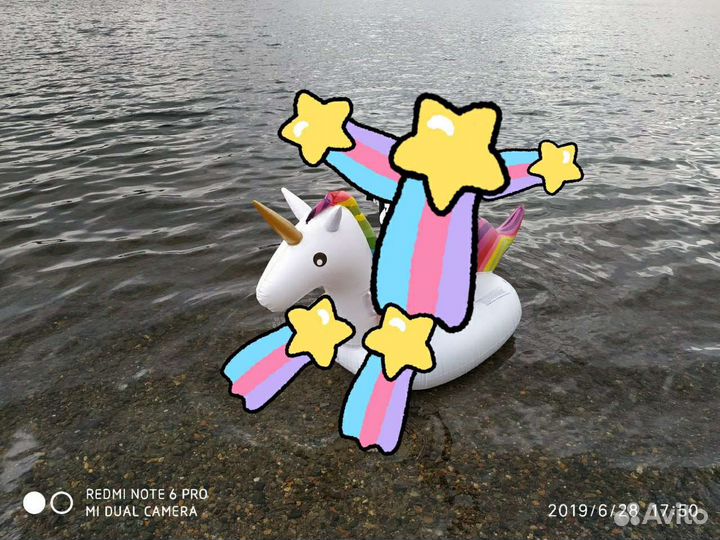 Надувной круг: единорог