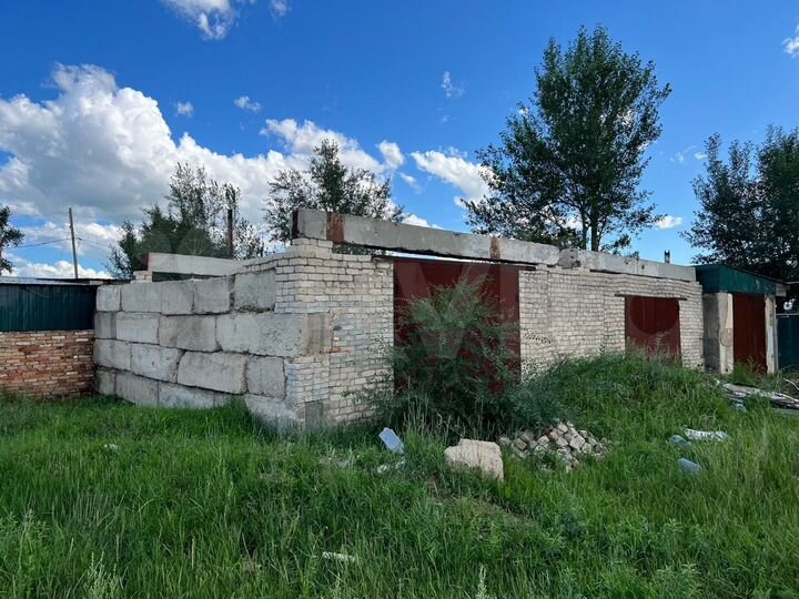 Гараж, > 30 м²