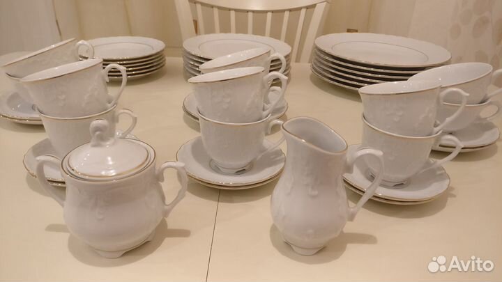 Новый фарфоровый набор тарелок, кофейный и чайный
