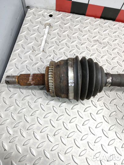 Полуось передняя правая (приводной вал, ШРУС) Hyundai i30