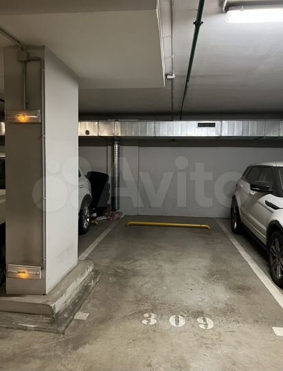 Машиноместо, 15 м²