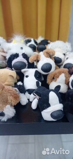 Коллекция игрушечных собак