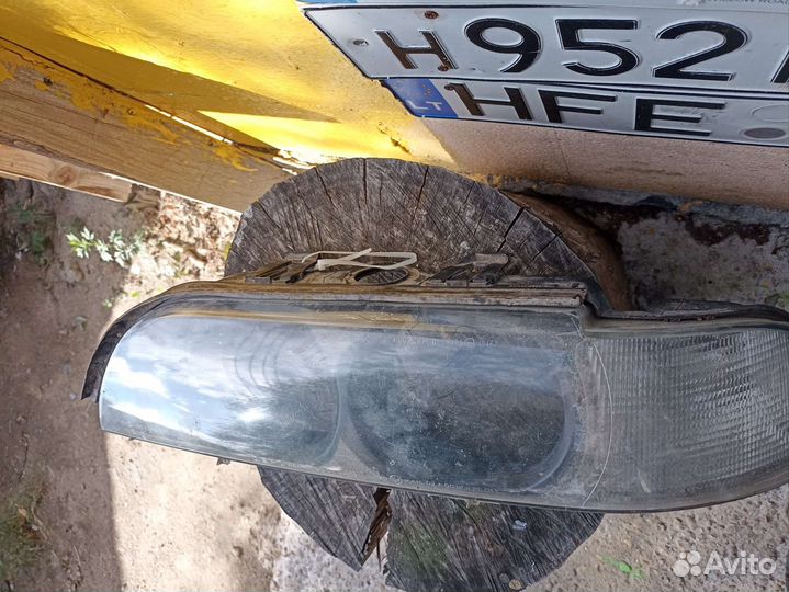 Бмв е39 стекло фары дорестайлинг