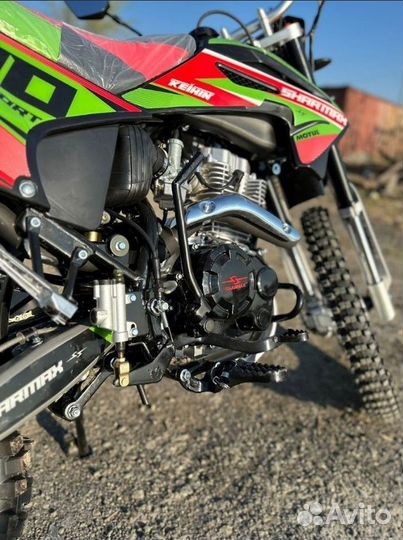 Мотоцикл Sharmax Sport 240