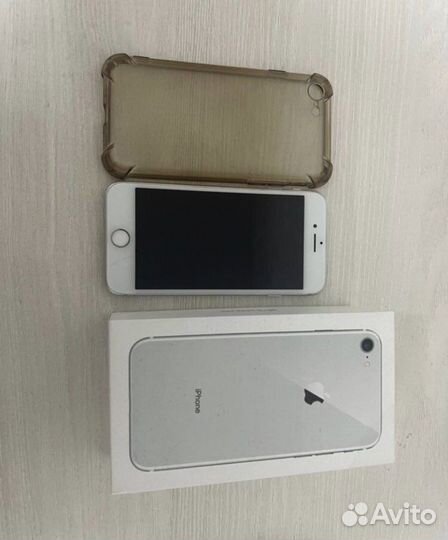 Телефон iPhone 8 256 gb