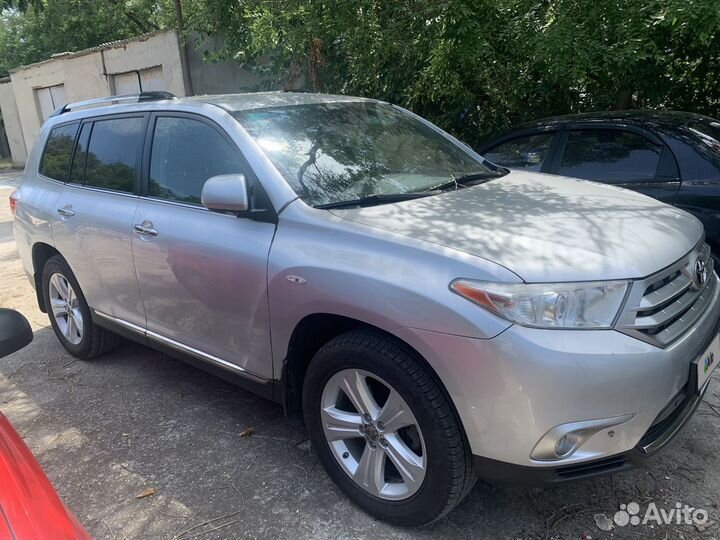 Toyota Highlander 3.5 AT, 2011, 120 000 км