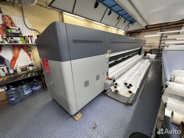 Широкоформатный плотер уф-5m