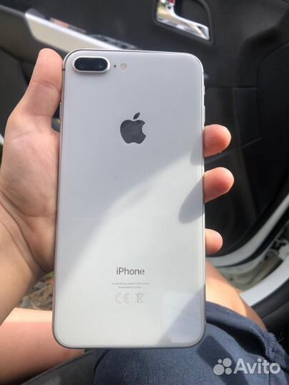 Телефон iPhone 8 plus 256гб белый без царапин