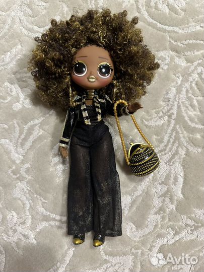 Кукла LOL OMG Royal bee