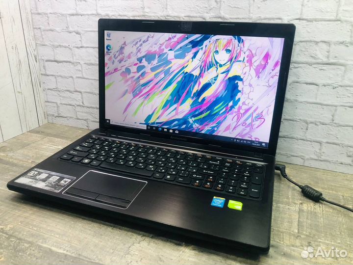 Ноутбук lenovo