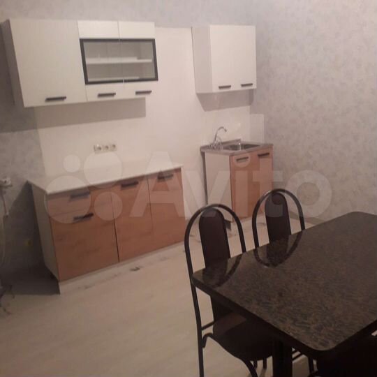 2-к. квартира, 78 м², 4/9 эт.