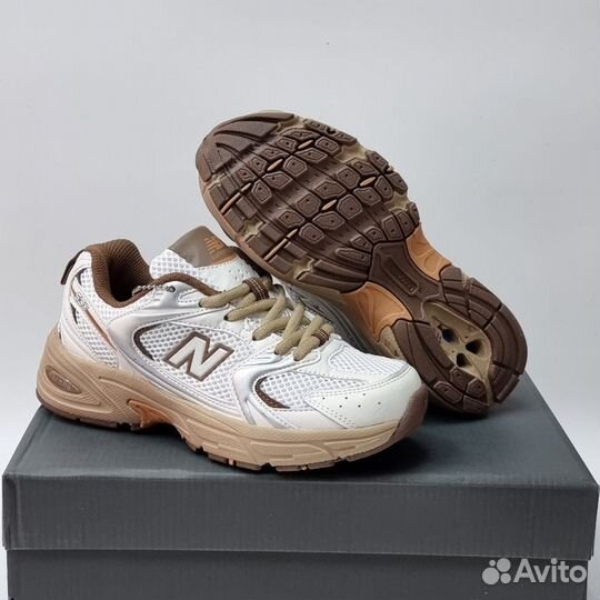 Кроссовки женские New Balance