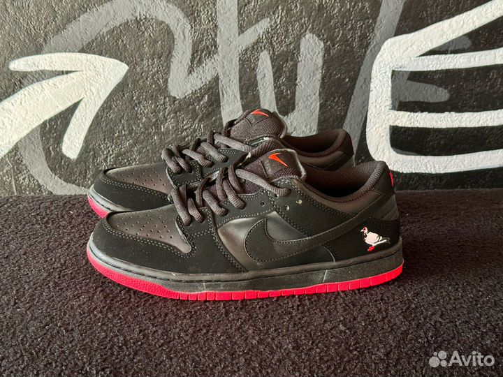 Кроссовки Nike SB Dunk Low Black Pigeon