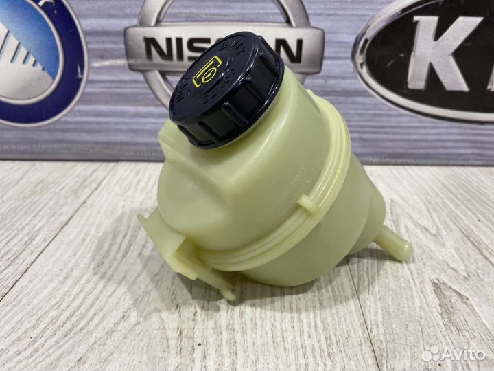 Бачок гидроусилителя гур LADA largus ларгус