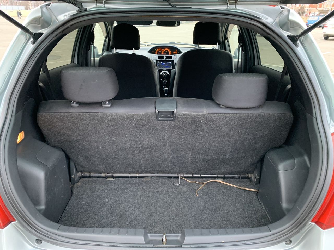 Toyota Vitz: фото владельца