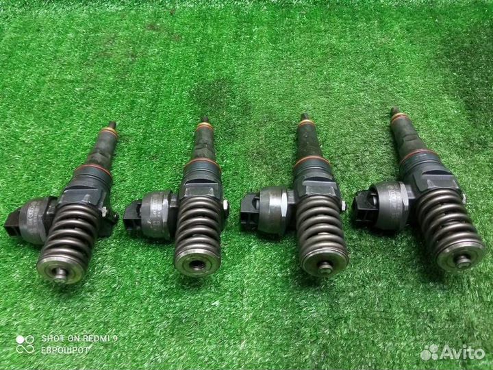 Форсунка дизельная Volkswagen Passat (B5+) (2000