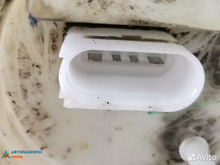 Насос топливный Volkswagen Golf 3 2000 1J0919087J