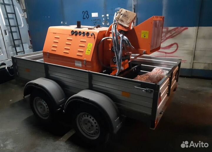 Измельчитель веток и древесины