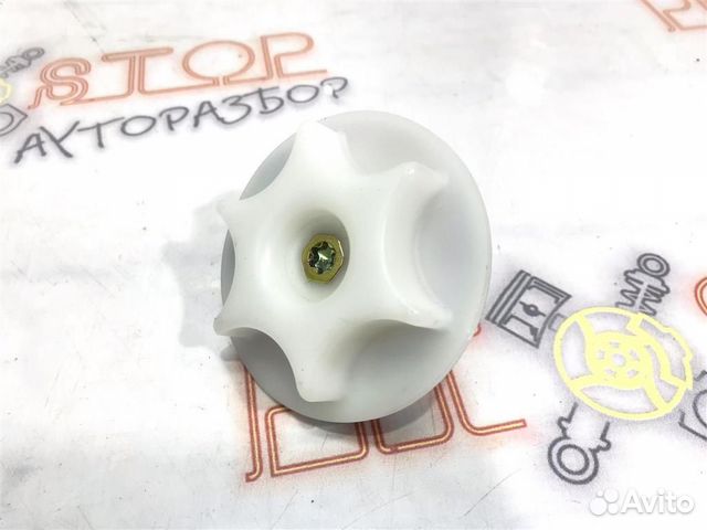 Крепление запасного колеса Nissan Fuga (Y50) 2004