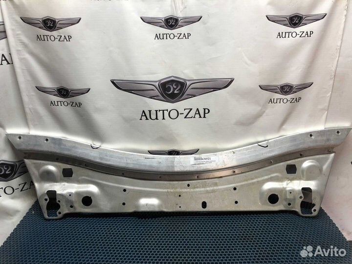 Панель передняя