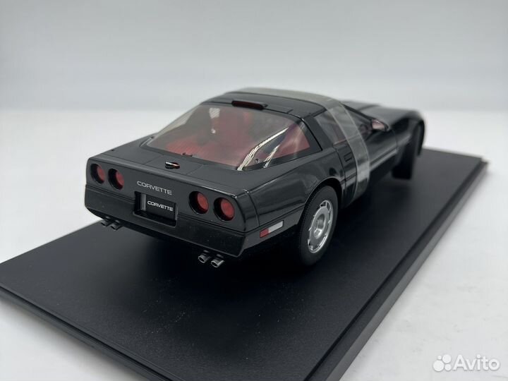 Chevrolet Corvette 1986 Black 1/18 Autoart