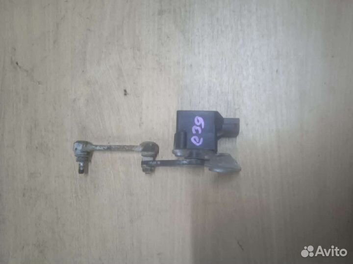 Датчик положения кузова BMW 5 E39 m47 бмв 5 е39