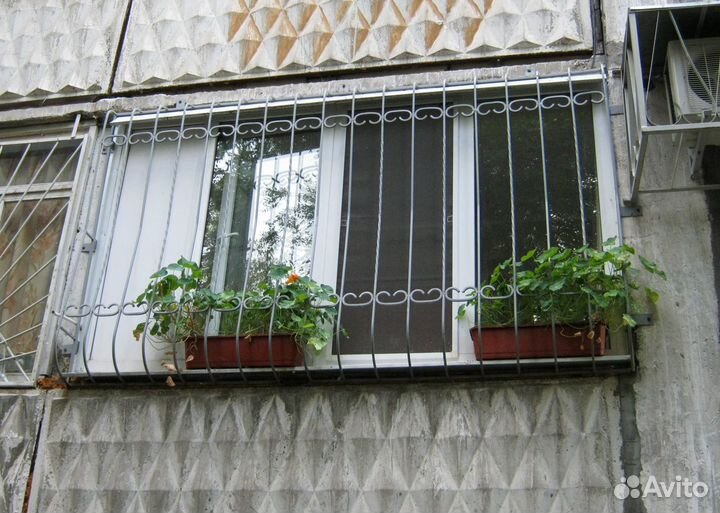 Решетки на окна, лоджии N1138