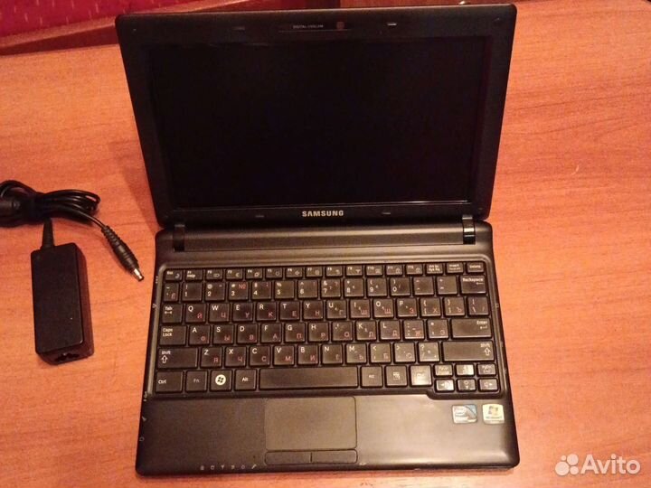 Нетбук Samsung NP-N150