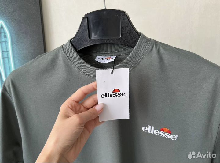 Футболка ellesse великан