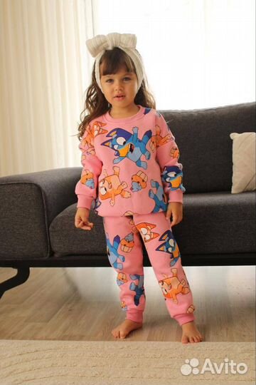 Пакет одежды для девочки