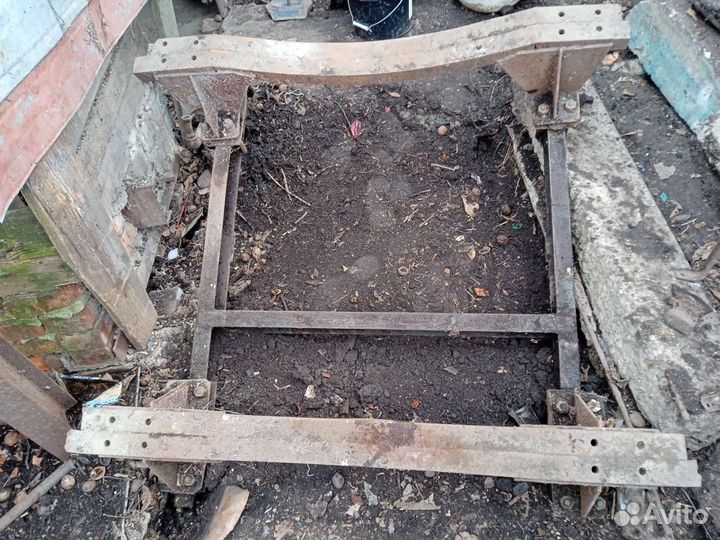 Основание, каркас для установки бочки