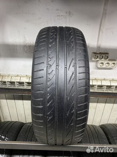 Hankook Ventus ME01 K114 215/55 R16 93V