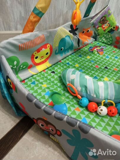 Развивающий коврик детский