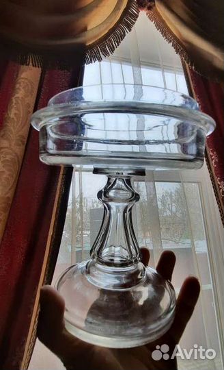 Вазы на ножке антикварное стекло