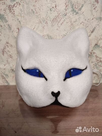 Маска для квадробики белая кошечка)