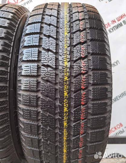 Toyo Observe GSi-5 205/55 R16 94Q