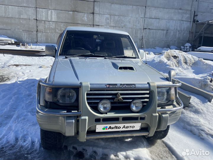 Mitsubishi Pajero 2.8 AT, 1996, 219 000 км