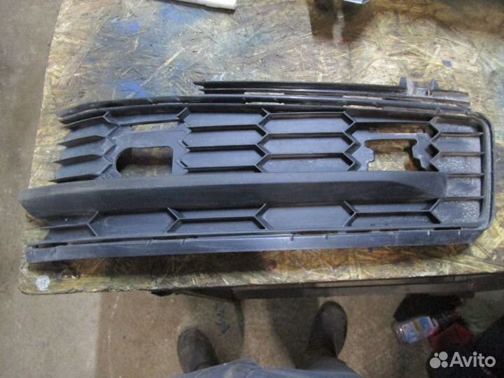 Решетка в бампер правая Skoda Kodiaq 2017 (5658073