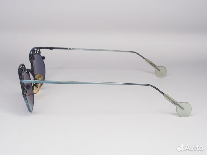 Солнцезащитные очки LA Eyeworks необычные женские