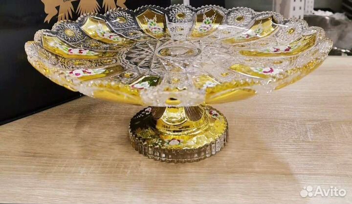 Ваза тортница,ваза фруктовница,ваза конфетница