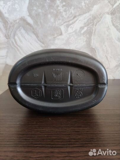 Моторное масло Lukoil Genesis Armortech 5W30 4л hk