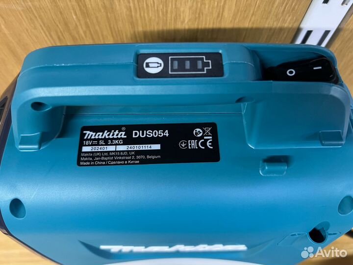 Аккумуляторный опрыскиватель Makita DUS054Z 5л