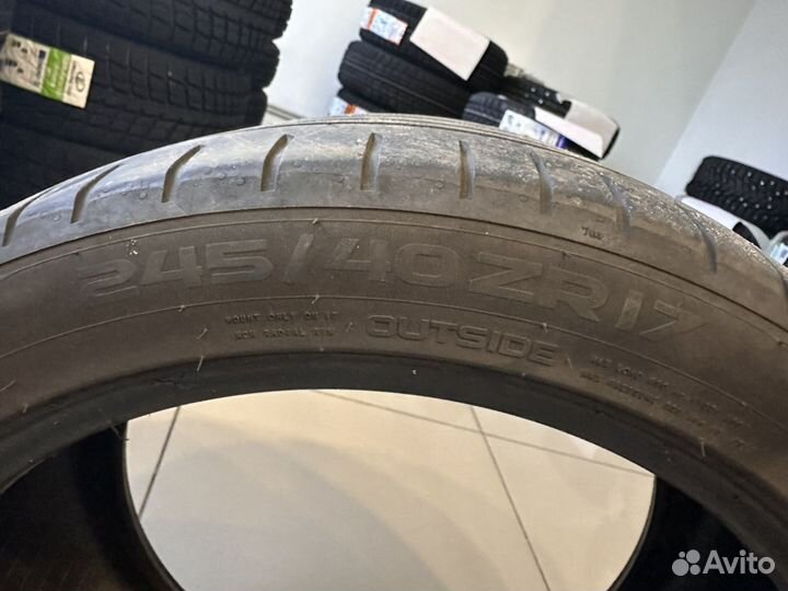 Nokian Tyres Hakka Black 2 245/40 R17 90Y