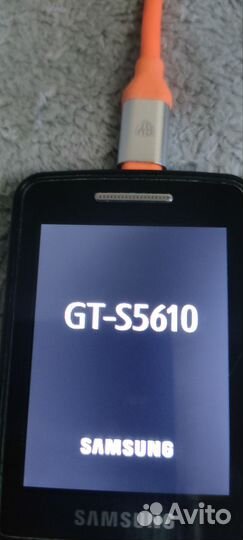Samsung GT-S5610