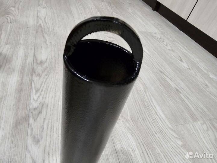 Вертикальный гриф